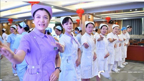 百色市人民醫院舉辦護士服務禮儀及溝通技巧培訓，提升護理服務質量