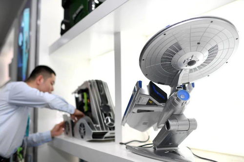 光谷企業(yè)融合科幻元素打造酷炫電腦主機(jī)，產(chǎn)品遠(yuǎn)銷全球五十余國(guó)